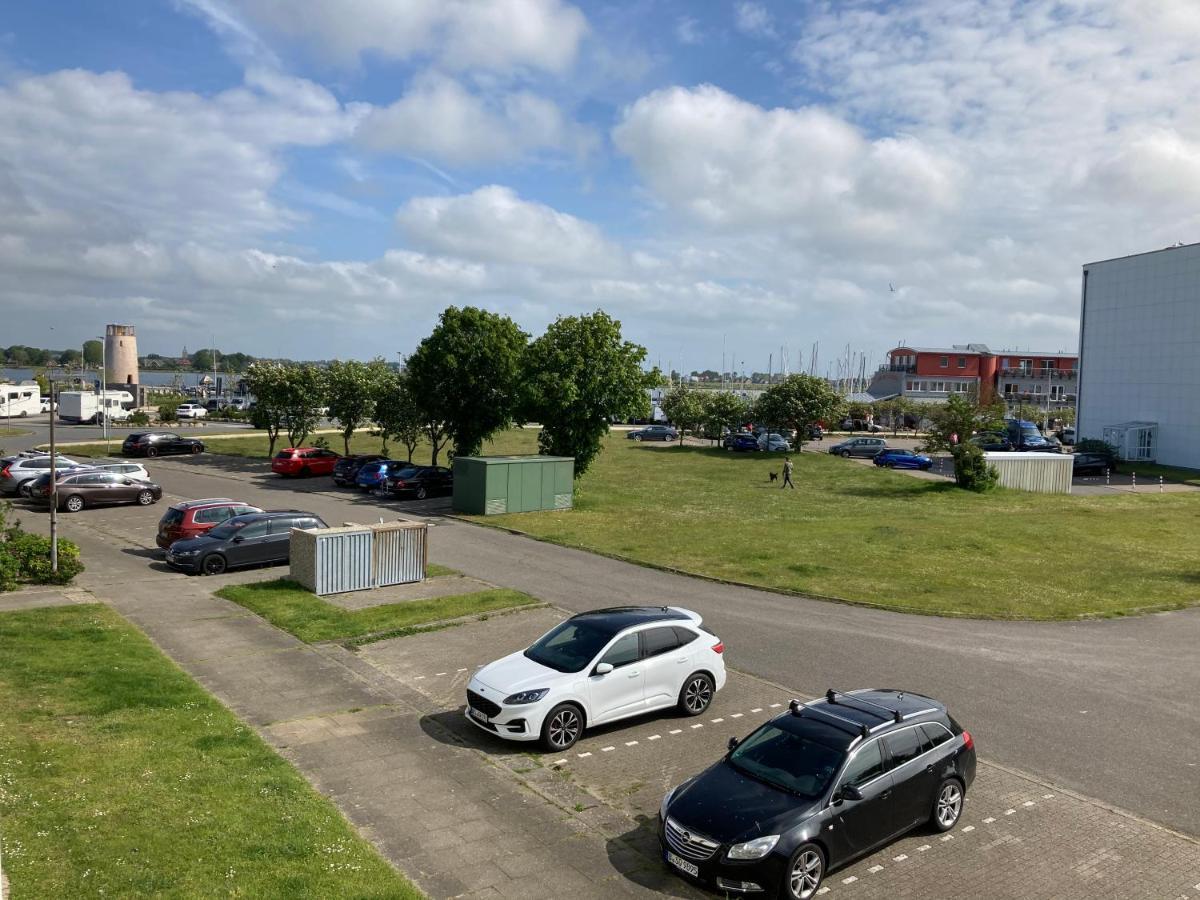 Burgtiefe auf Fehmarn 2Zi-Ferienwohnung Am Suedstrand Mit Eigenem Parkplatz Perfekt Fuer Familie מראה חיצוני תמונה